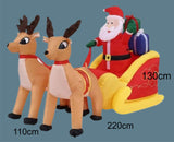 Kerstman met rendieren ervoor